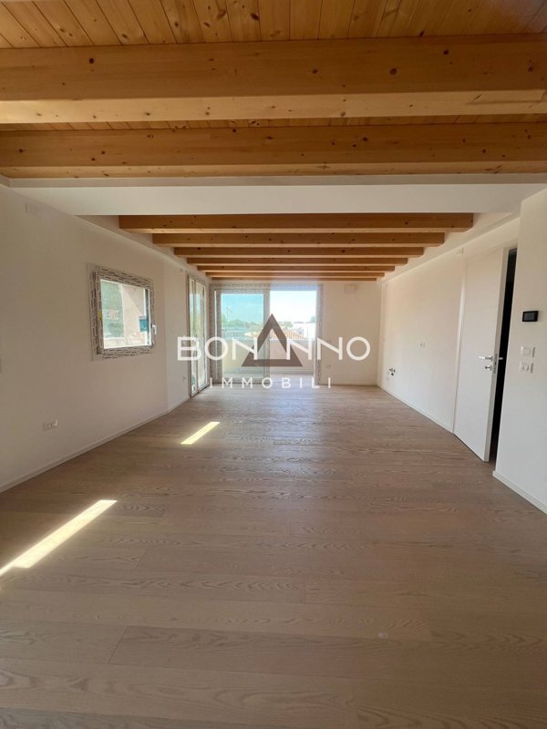 appartamento in vendita a Treviso in zona Centro Storico
