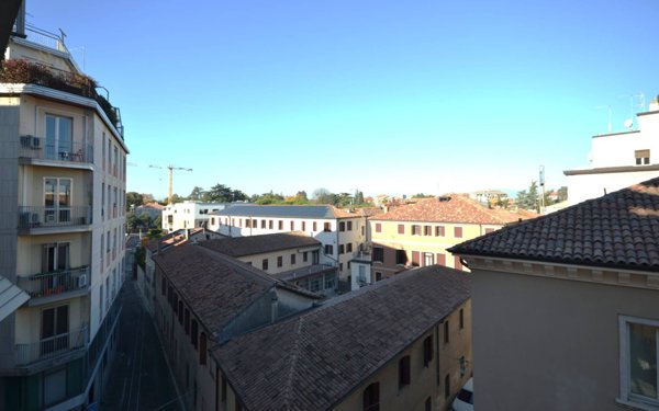 appartamento in vendita a Treviso in zona Centro Storico