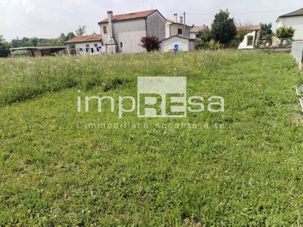 terreno agricolo in vendita a Treviso in zona Canizzano