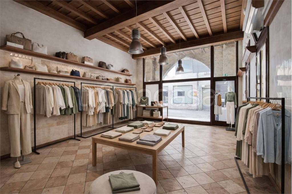negozio in vendita a Treviso