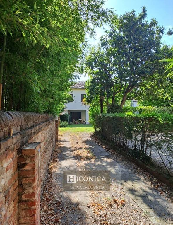 casa indipendente in vendita a Treviso in zona Centro Storico