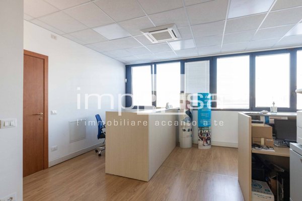 ufficio in vendita a Treviso in zona Monigo
