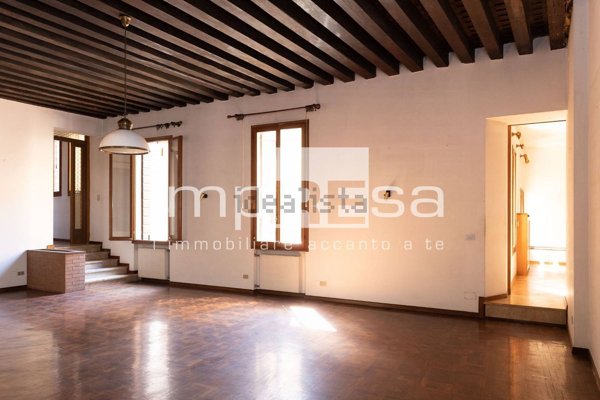 appartamento in vendita a Treviso in zona Centro Storico