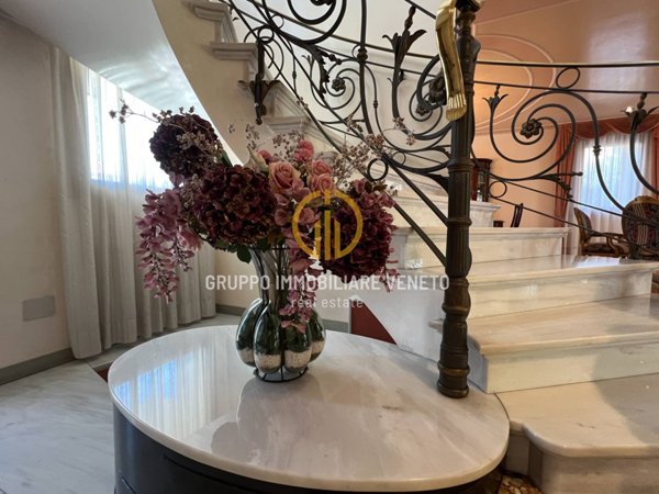 casa indipendente in vendita a Treviso in zona Centro Storico