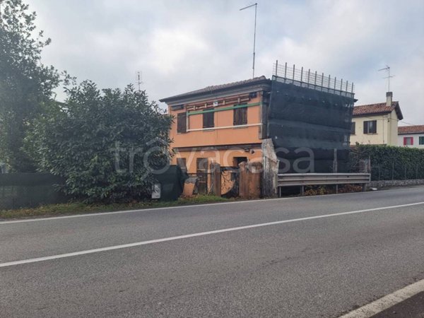 casa indipendente in vendita a Treviso in zona Monigo