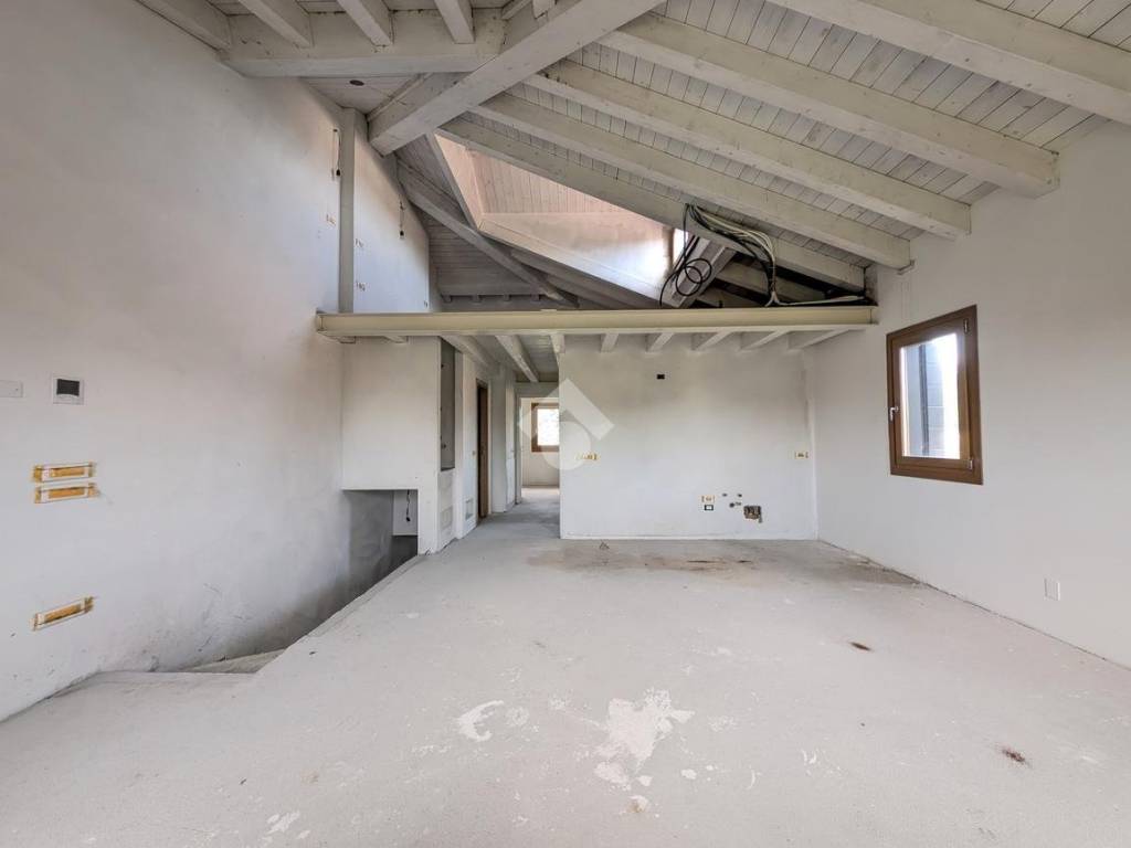 appartamento in vendita a Treviso in zona San Pelaio