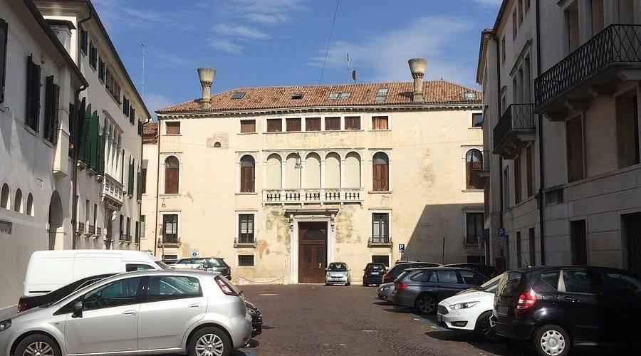 appartamento in vendita a Treviso in zona Centro Storico
