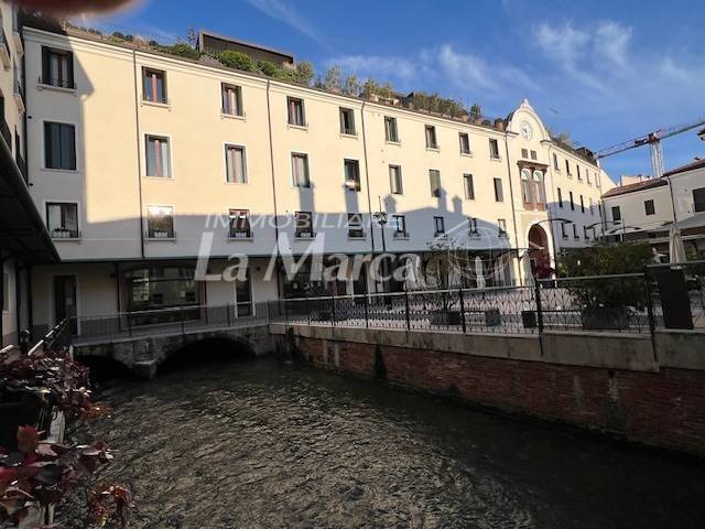 appartamento in vendita a Treviso in zona Centro Storico