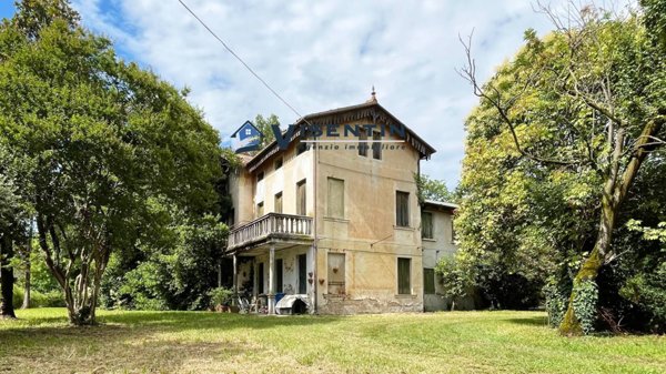 casa indipendente in vendita a Treviso in zona Centro Storico