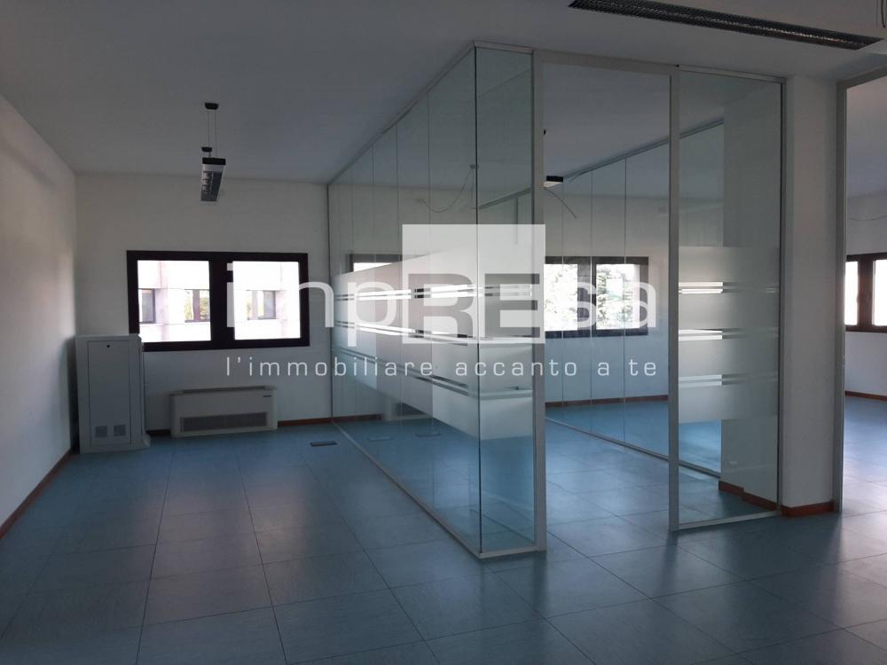 ufficio in vendita a Treviso