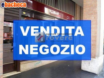 locale commerciale in vendita a Treviso