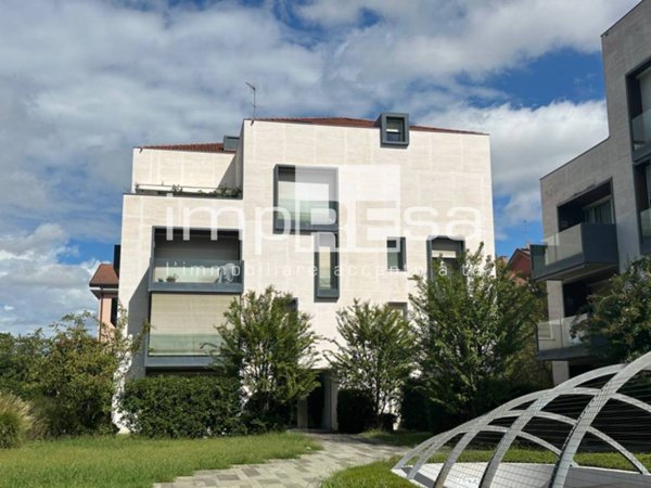 appartamento in vendita a Treviso in zona Ghirada / San Zeno
