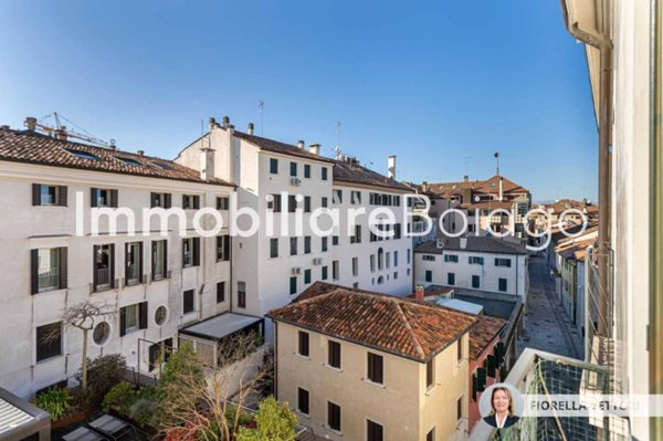 appartamento in vendita a Treviso in zona Centro Storico