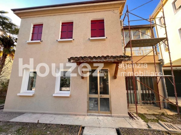 appartamento in vendita a Treviso in zona Sant'Antonino