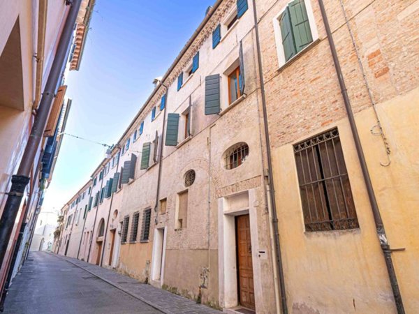 appartamento in vendita a Treviso in zona Centro Storico