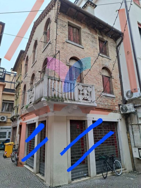 casa indipendente in vendita a Treviso in zona Centro Storico