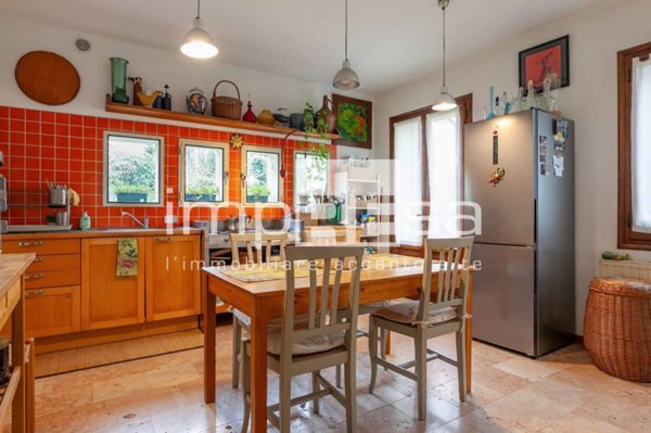 casa indipendente in vendita a Treviso in zona Santa Bona
