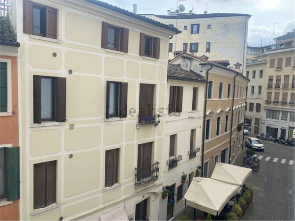 appartamento in vendita a Treviso in zona Centro Storico