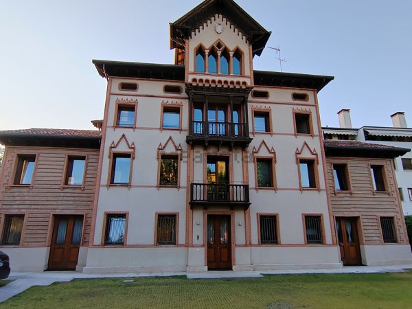 casa indipendente in vendita a Treviso in zona Centro Storico