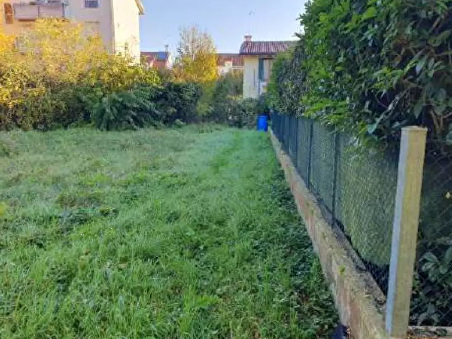 terreno edificabile in vendita a Treviso in zona San Pelaio