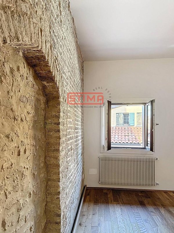 appartamento in vendita a Treviso in zona Centro Storico
