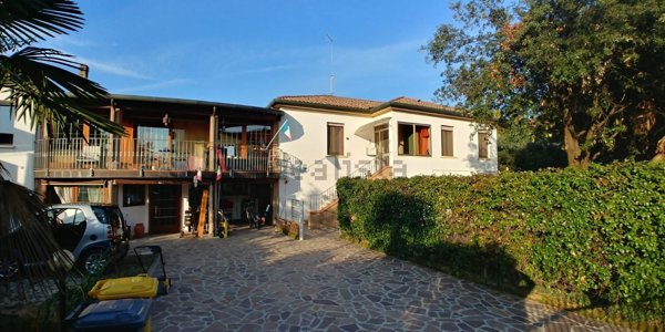 casa indipendente in vendita a Treviso in zona Centro Storico