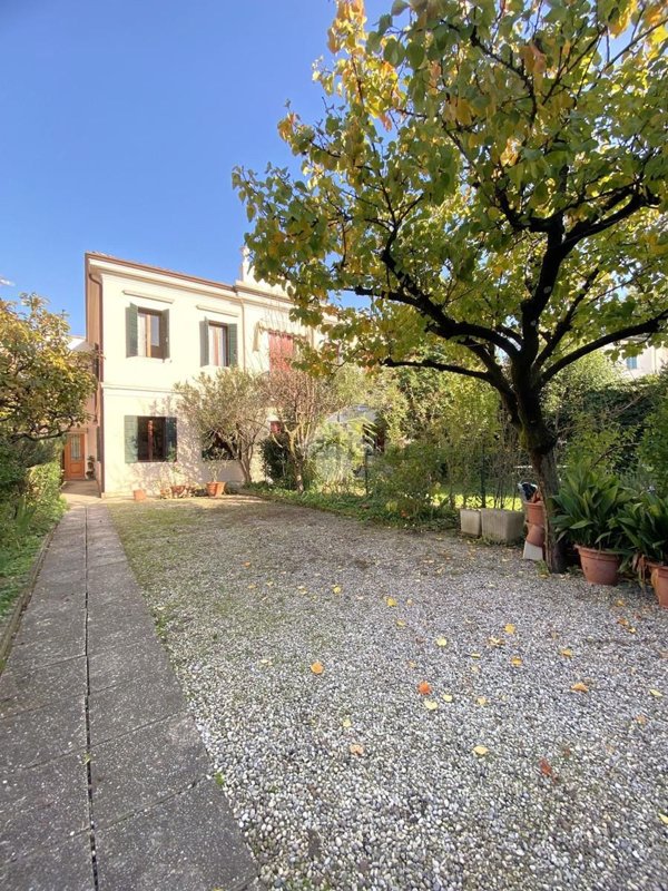 casa indipendente in vendita a Treviso in zona Centro Storico