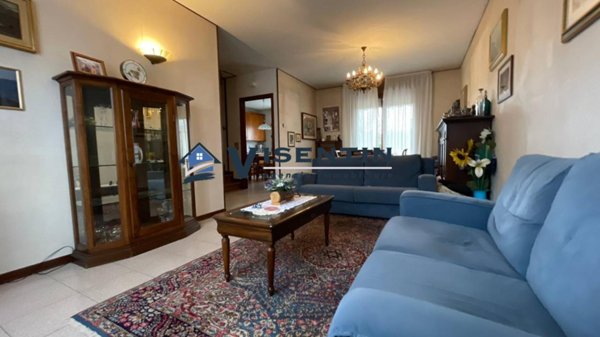 casa indipendente in vendita a Treviso in zona Centro Storico