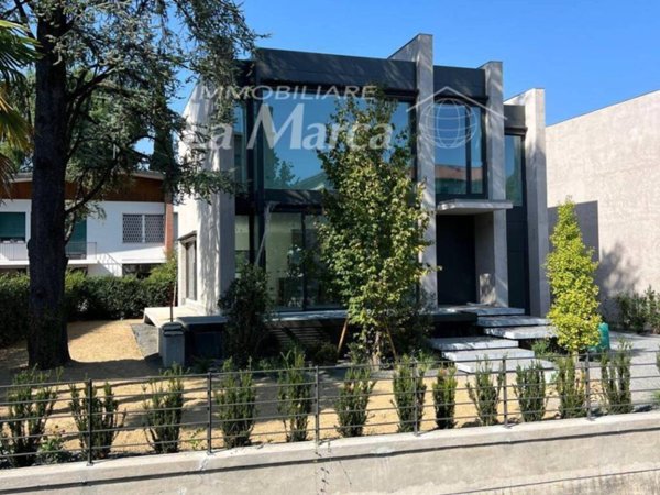 casa indipendente in vendita a Treviso in zona Centro Storico