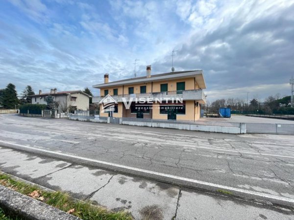 negozio in vendita a Treviso in zona Santa Bona