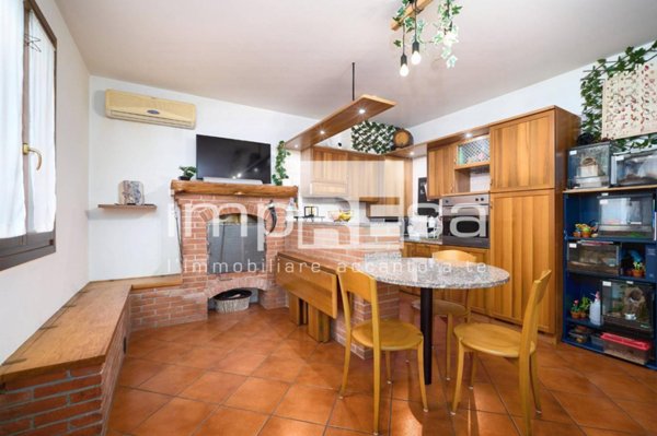 appartamento in vendita a Treviso in zona Sant'Angelo