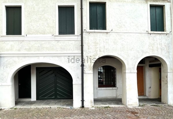 appartamento in vendita a Treviso in zona Centro Storico