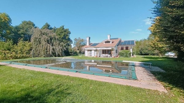 casa indipendente in vendita a Treviso in zona Centro Storico