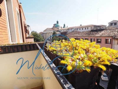 appartamento in vendita a Treviso in zona Centro Storico