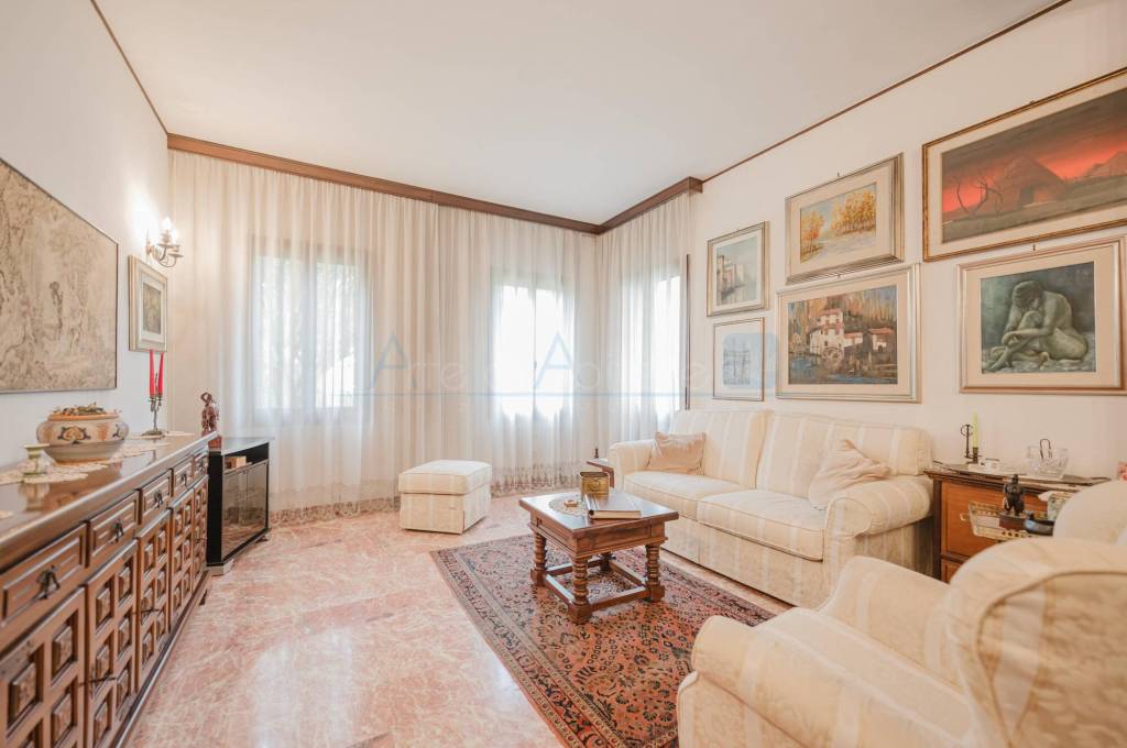 casa indipendente in vendita a Treviso in zona Centro Storico