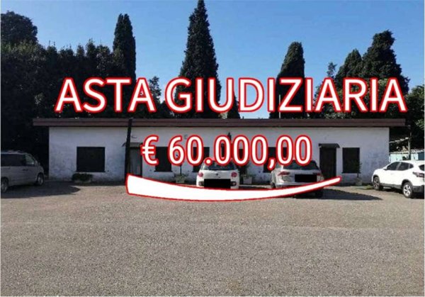 locale commerciale in vendita a Treviso in zona Ghirada / San Zeno