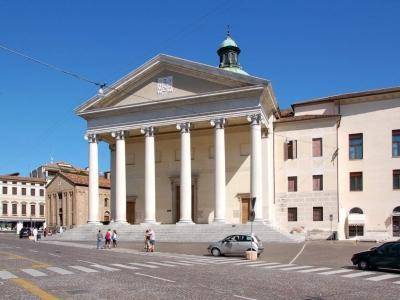 negozio in vendita a Treviso in zona Centro Storico