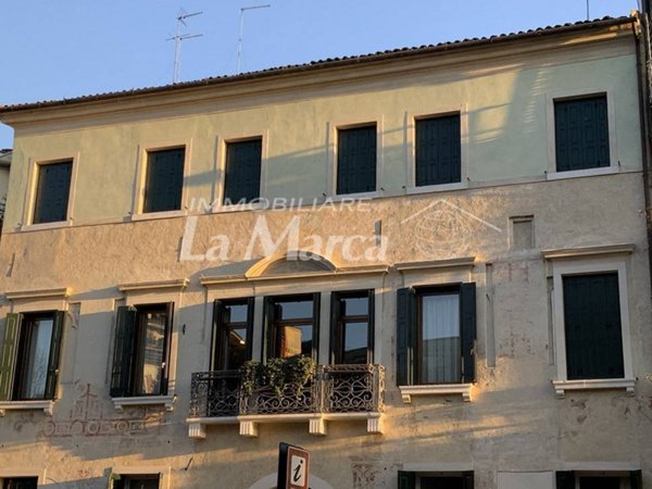 appartamento in vendita a Treviso in zona Centro Storico