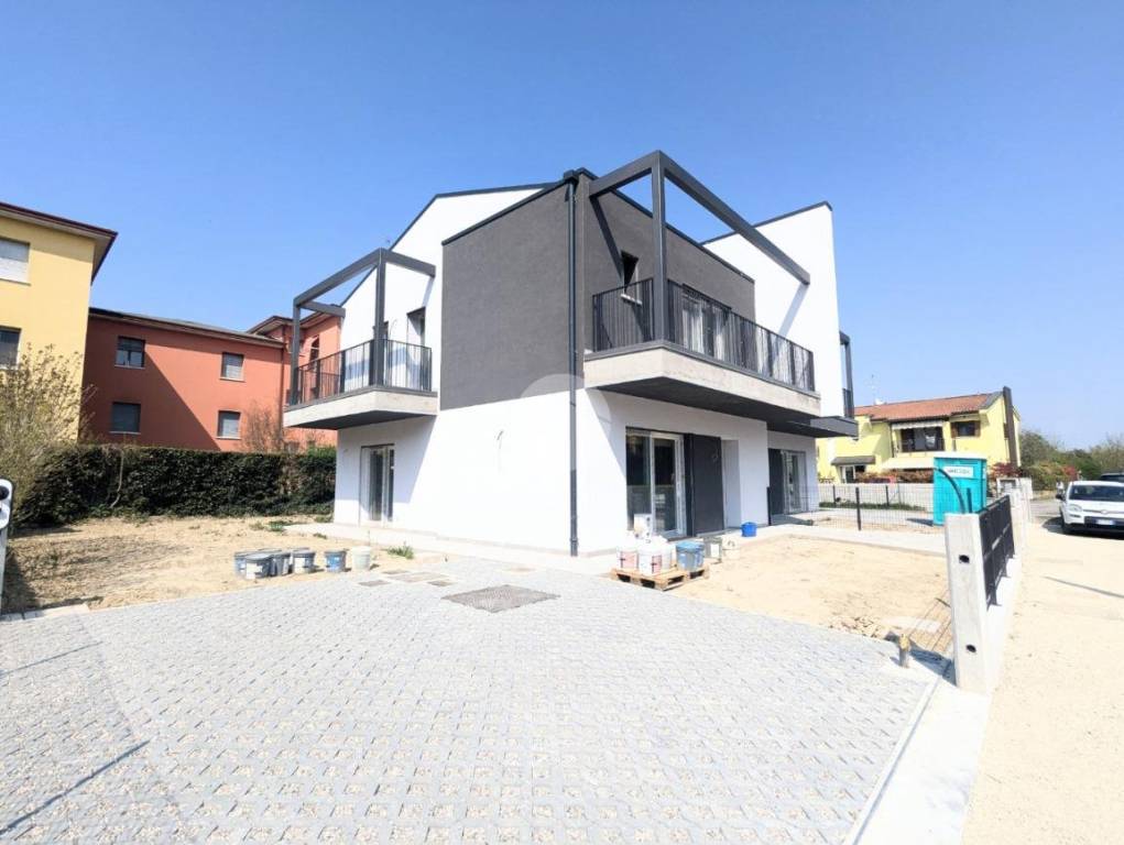 appartamento in vendita a Treviso in zona Sant'Antonino