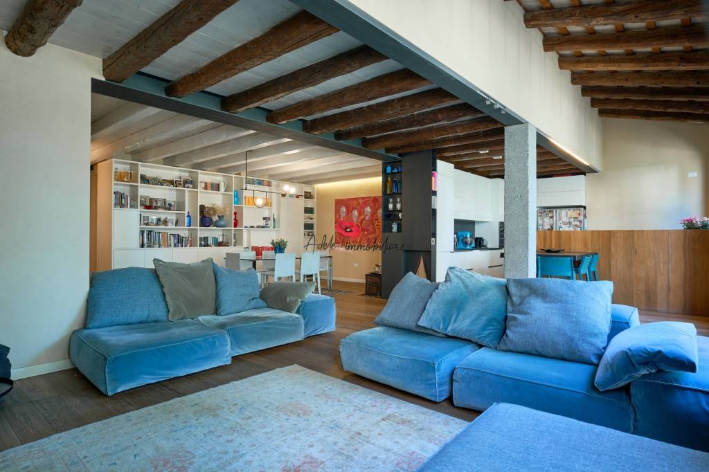 casa indipendente in vendita a Treviso in zona Centro Storico