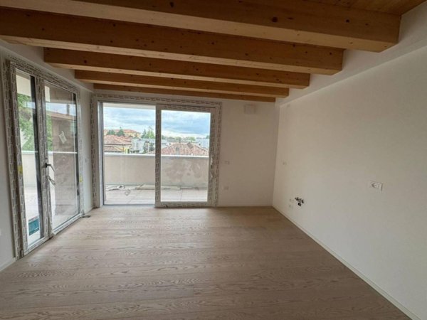 appartamento in vendita a Treviso in zona San Pelaio