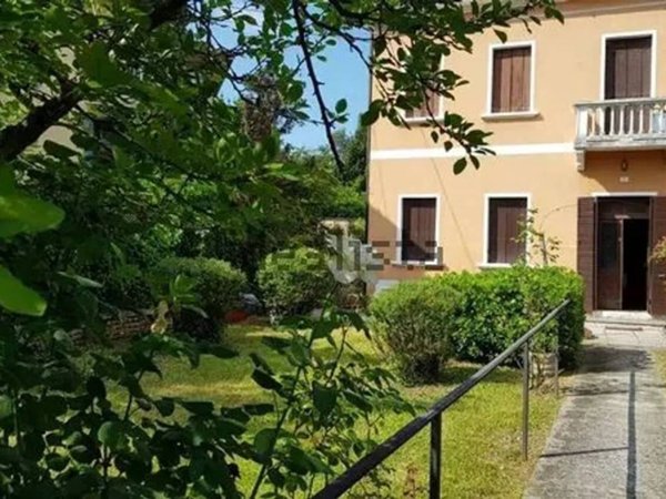 casa indipendente in vendita a Treviso