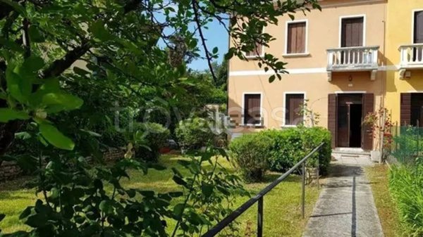 casa indipendente in vendita a Treviso in zona Centro Storico