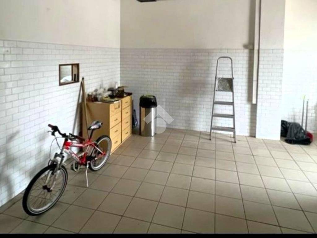 negozio in vendita a Treviso in zona Monigo