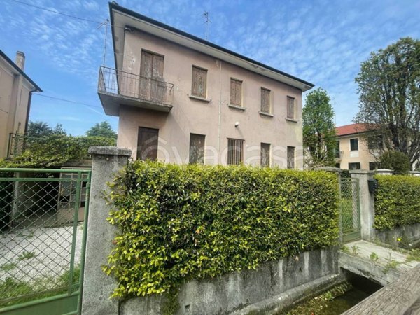casa indipendente in vendita a Treviso in zona Centro Storico