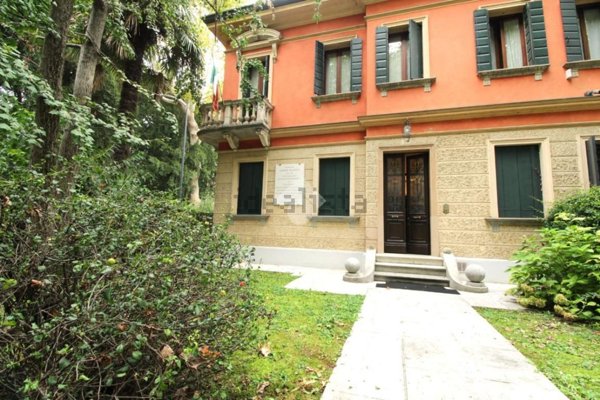 casa indipendente in vendita a Treviso in zona Centro Storico