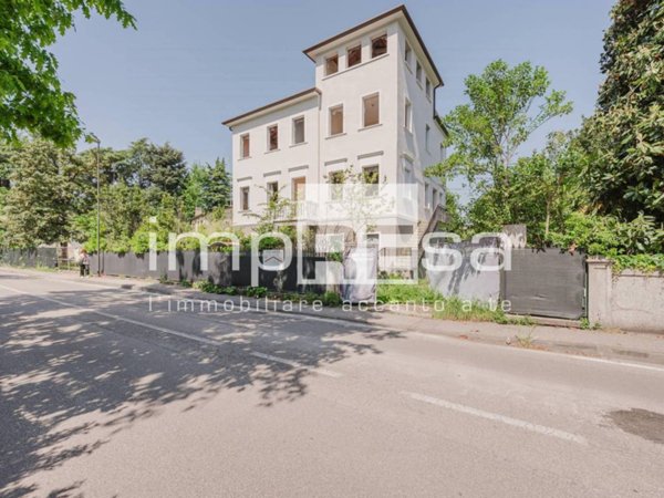 casa indipendente in vendita a Treviso
