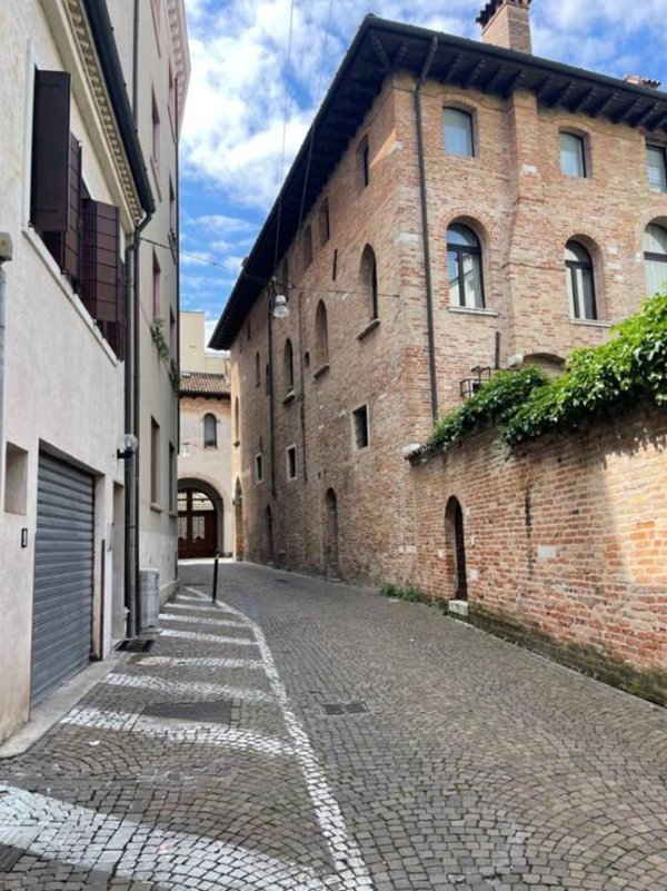 casa indipendente in vendita a Treviso in zona Centro Storico
