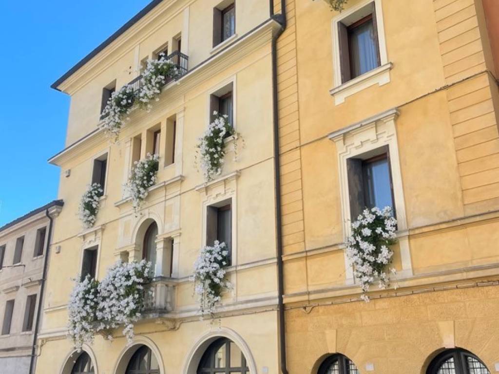 intera palazzina in vendita a Treviso in zona Centro Storico