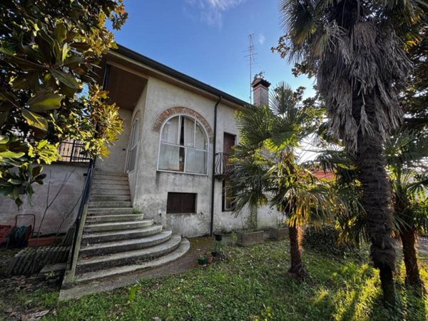 casa indipendente in vendita a Treviso in zona Sant'Angelo